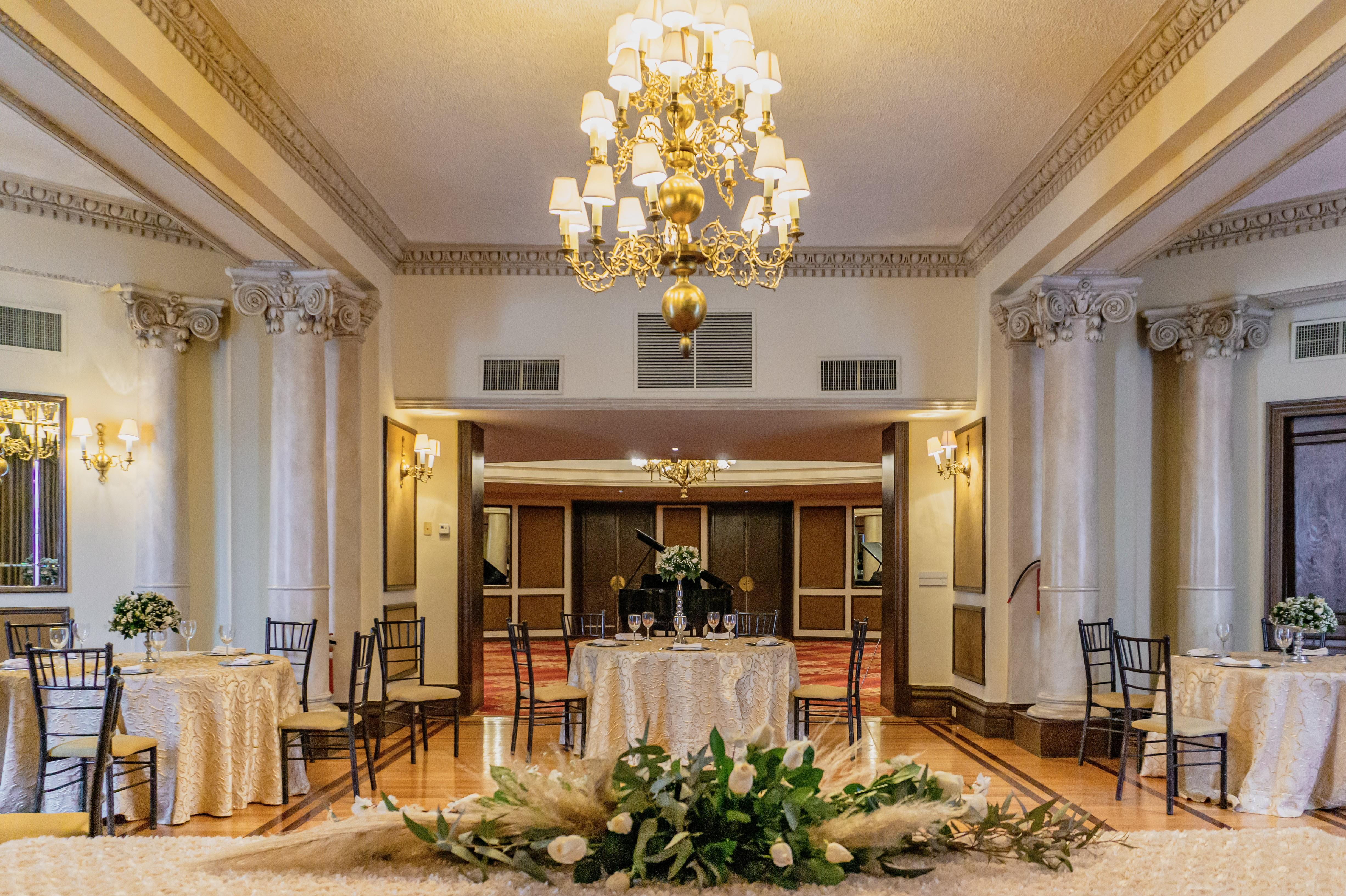 Gamma Monterrey Gran Hotel Ancira Exteriér fotografie The ballroom at the Hotel Metropole